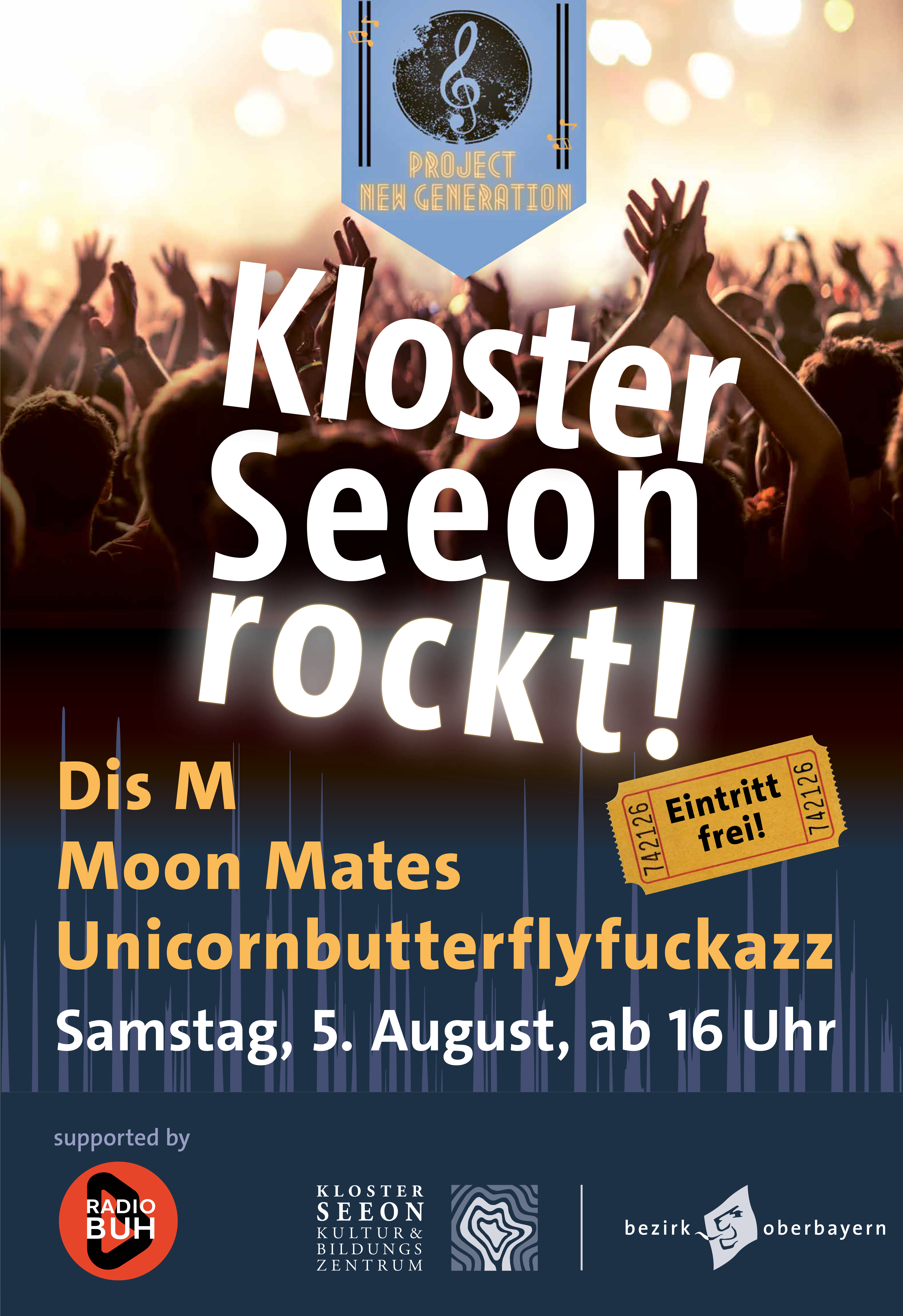 Plakat Kloster Seeon rockt 2023 mit jubelnder Menge,  den drei Bandnamen Dis M, Moon Mates Unicornbutterflyfuckazz 